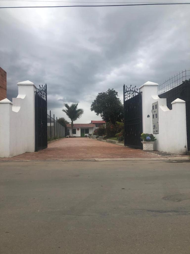 Cabañas Villa Isabel Cajicá Exterior foto